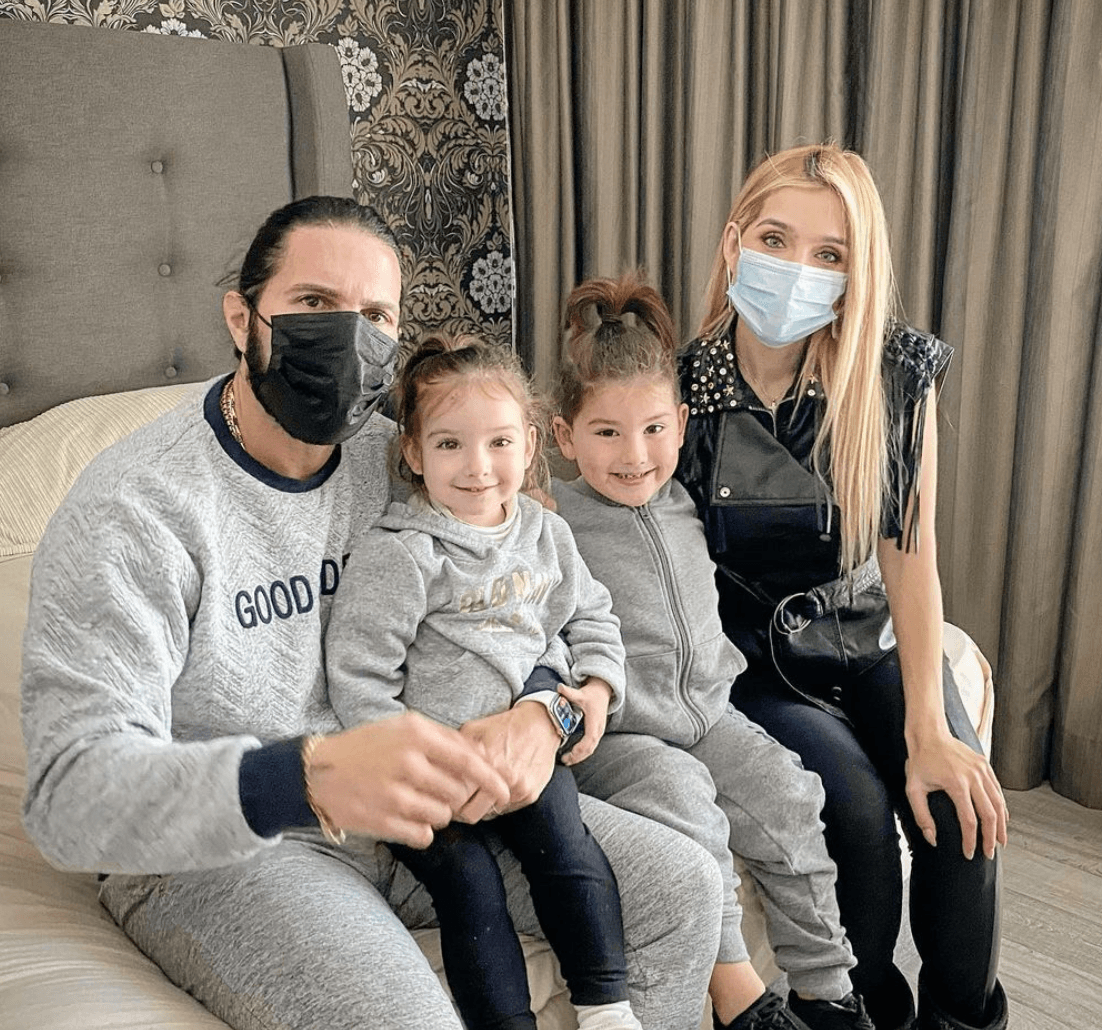 Poncho De Nigris y su familia luchan contra el Covid-19 y él revela: 'Me pegó fuerte'