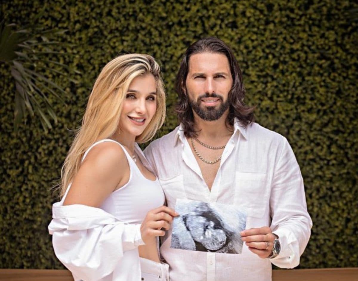 Poncho De Nigris anuncia que será papá por cuarta vez